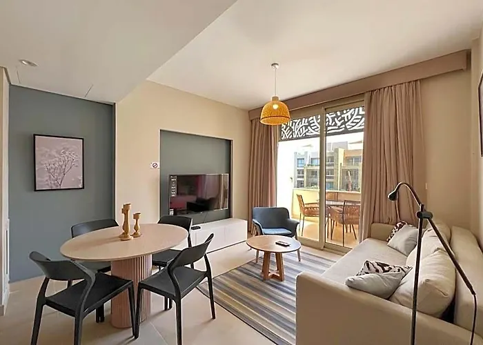 Smooth & Snug 1 Bdr Mangroovy Free & Pool Access Szálloda 3*